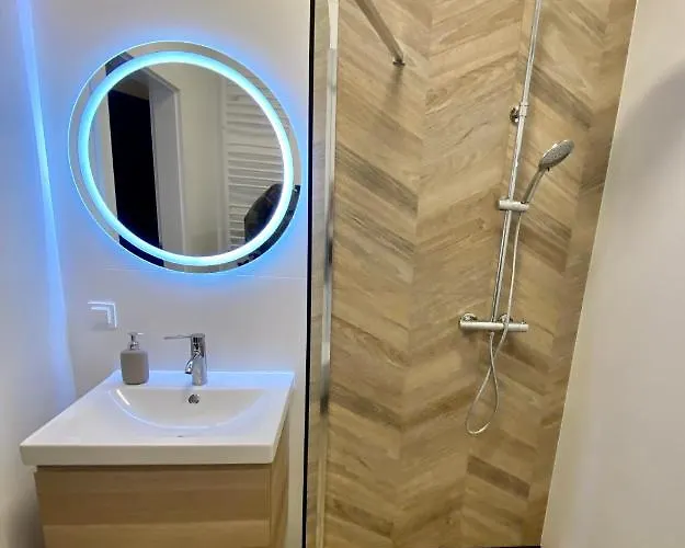 Lägenhet Centrum Poznanska - Bialy